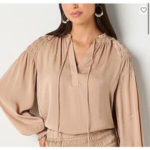 Ryegrass Womens Split Tie Neck Long Sleeve Satin Blouse